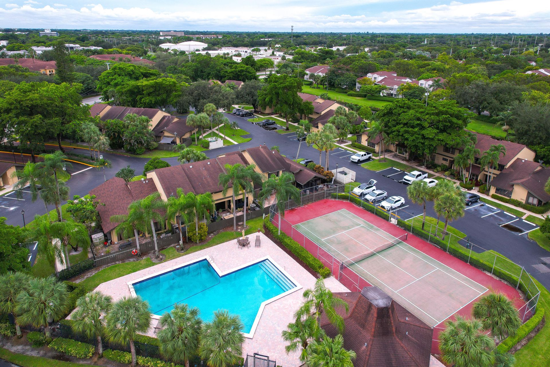 8847 Cleary Boulevard, Plantation, FL 33324 Photo
