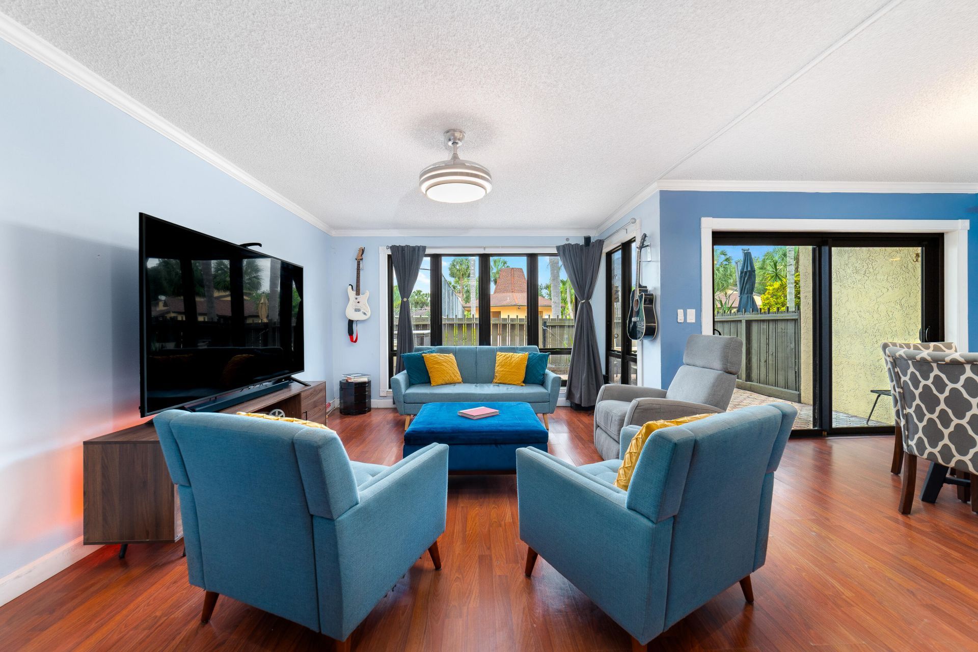 8847 Cleary Boulevard, Plantation, FL 33324 Photo