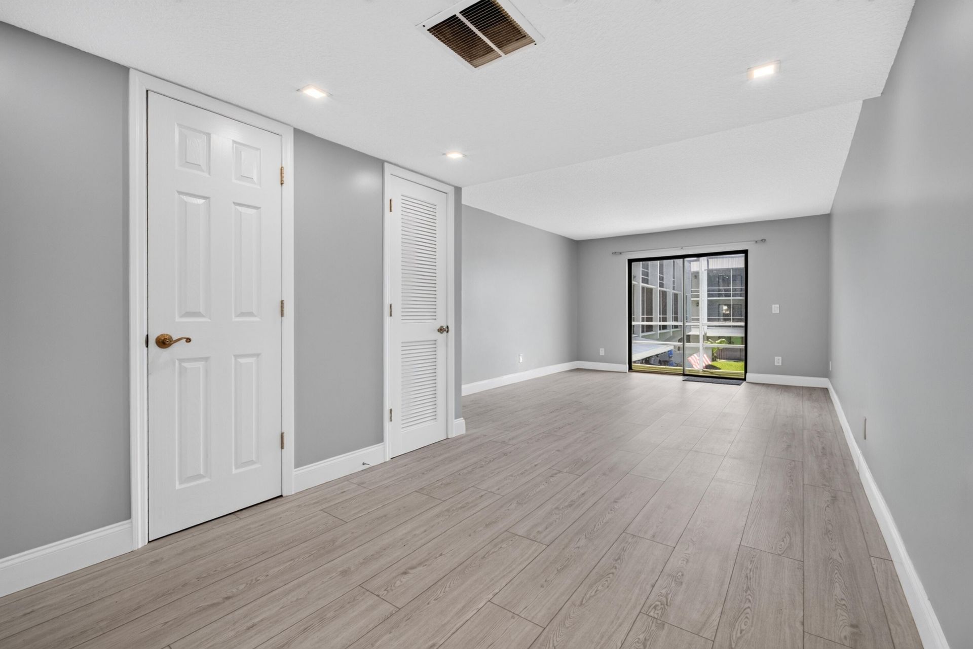 1300 Seaway Drive, Unit D7, Fort Pierce, FL 34949 Photo