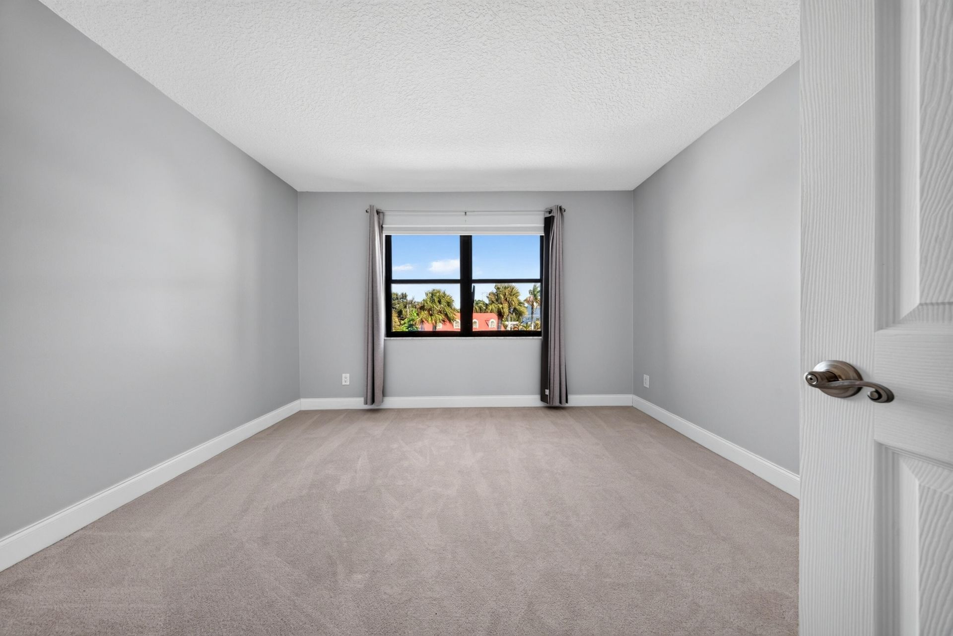1300 Seaway Drive, Unit D7, Fort Pierce, FL 34949 Photo