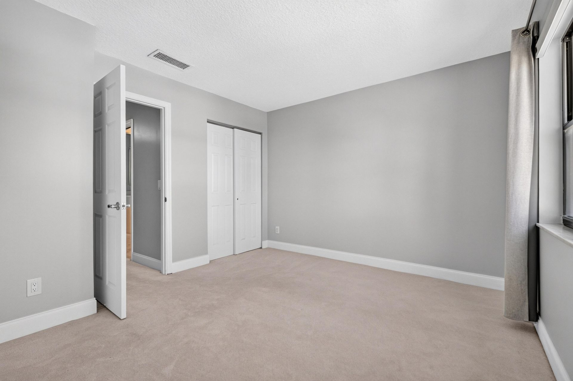 1300 Seaway Drive, Unit D7, Fort Pierce, FL 34949 Photo