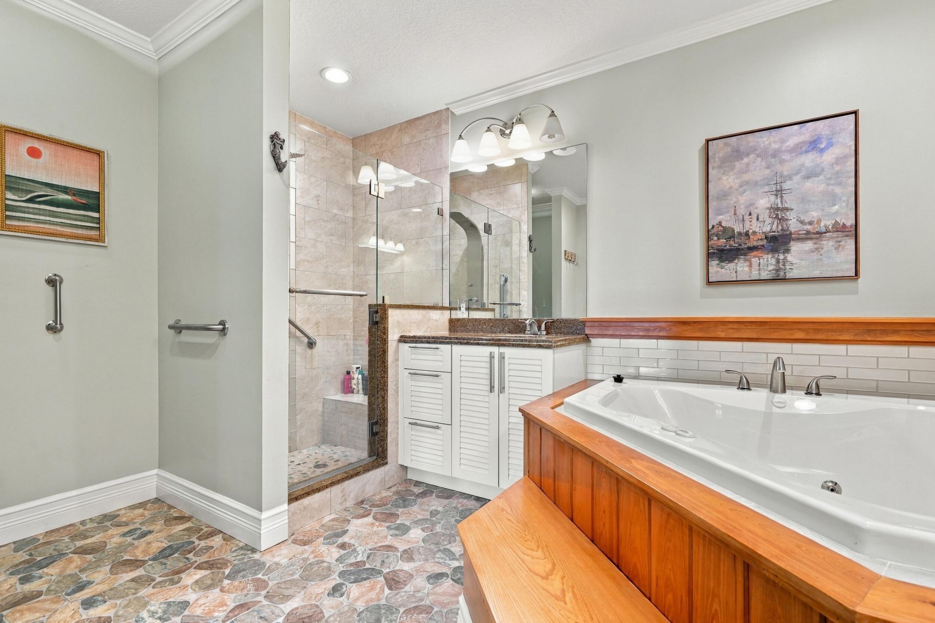 32 Harbour Isle Drive W, Unit 103, Fort Pierce, FL 34949 Photo