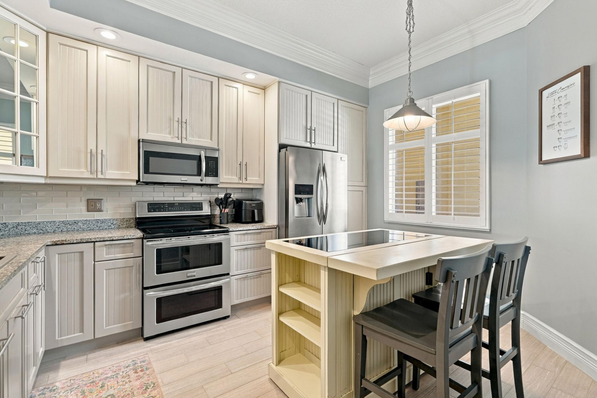 32 Harbour Isle Drive W, Unit 103, Fort Pierce, FL 34949 Photo