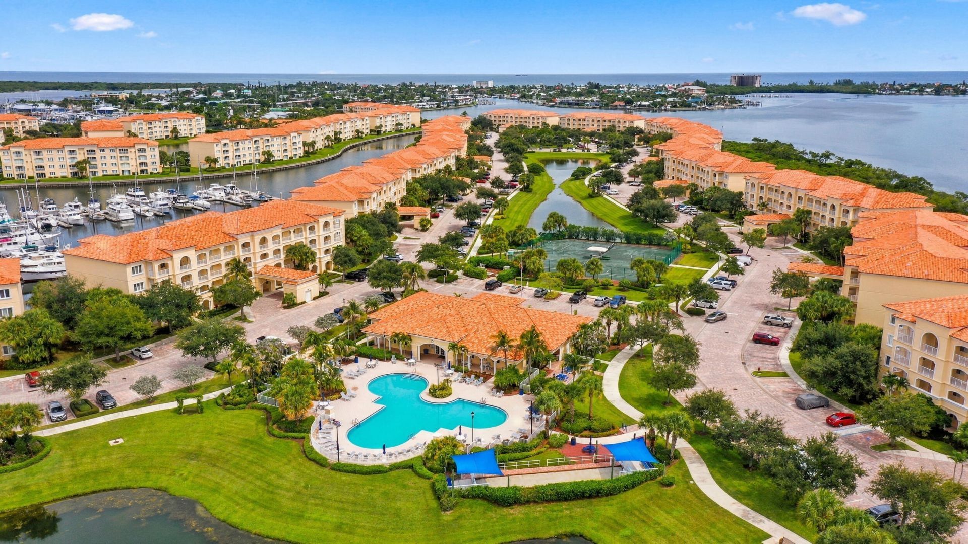 32 Harbour Isle Drive W, Unit 103, Fort Pierce, FL 34949 Photo