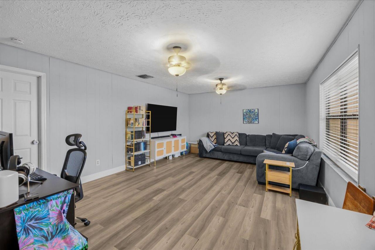 2417 SW Roney Road, Port Saint Lucie, FL 34953 Photo