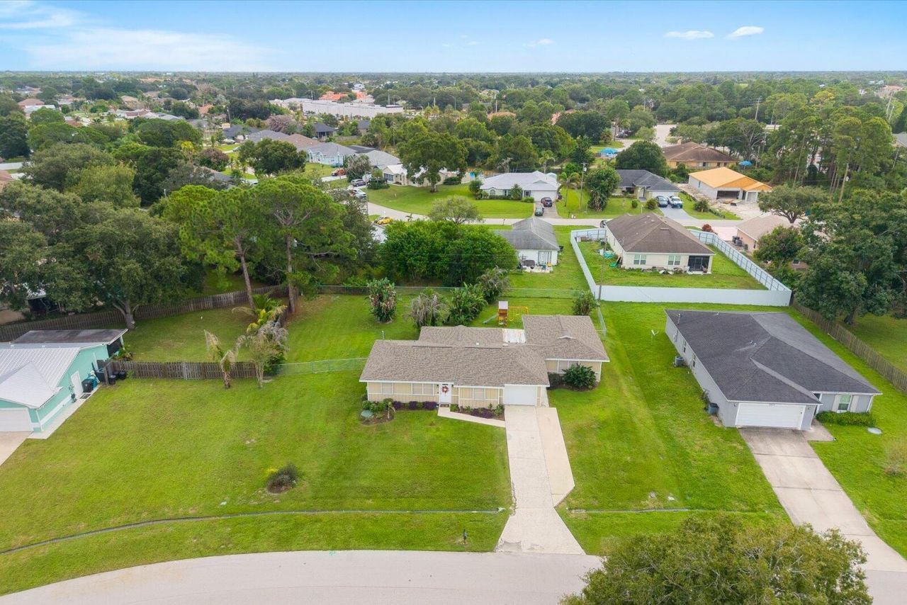 2417 SW Roney Road, Port Saint Lucie, FL 34953 Photo
