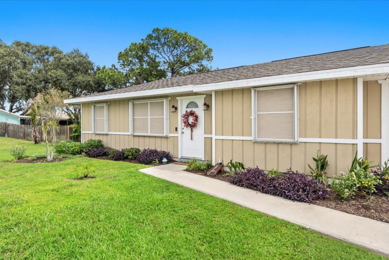 2417 SW Roney Road, Port Saint Lucie, FL 34953 Photo