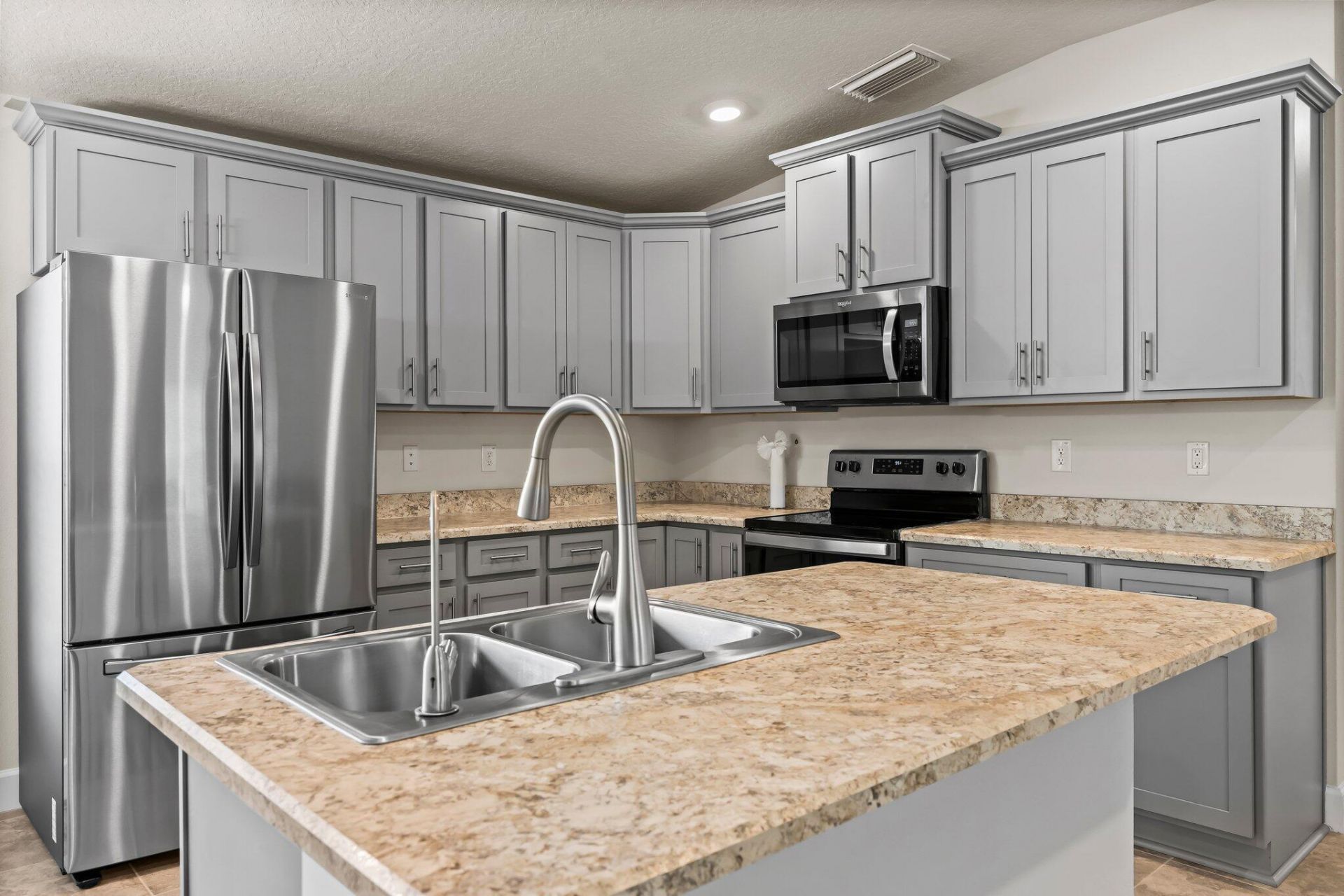 1276 Canfield Circle Se, Palm Bay, FL 32909 Photo