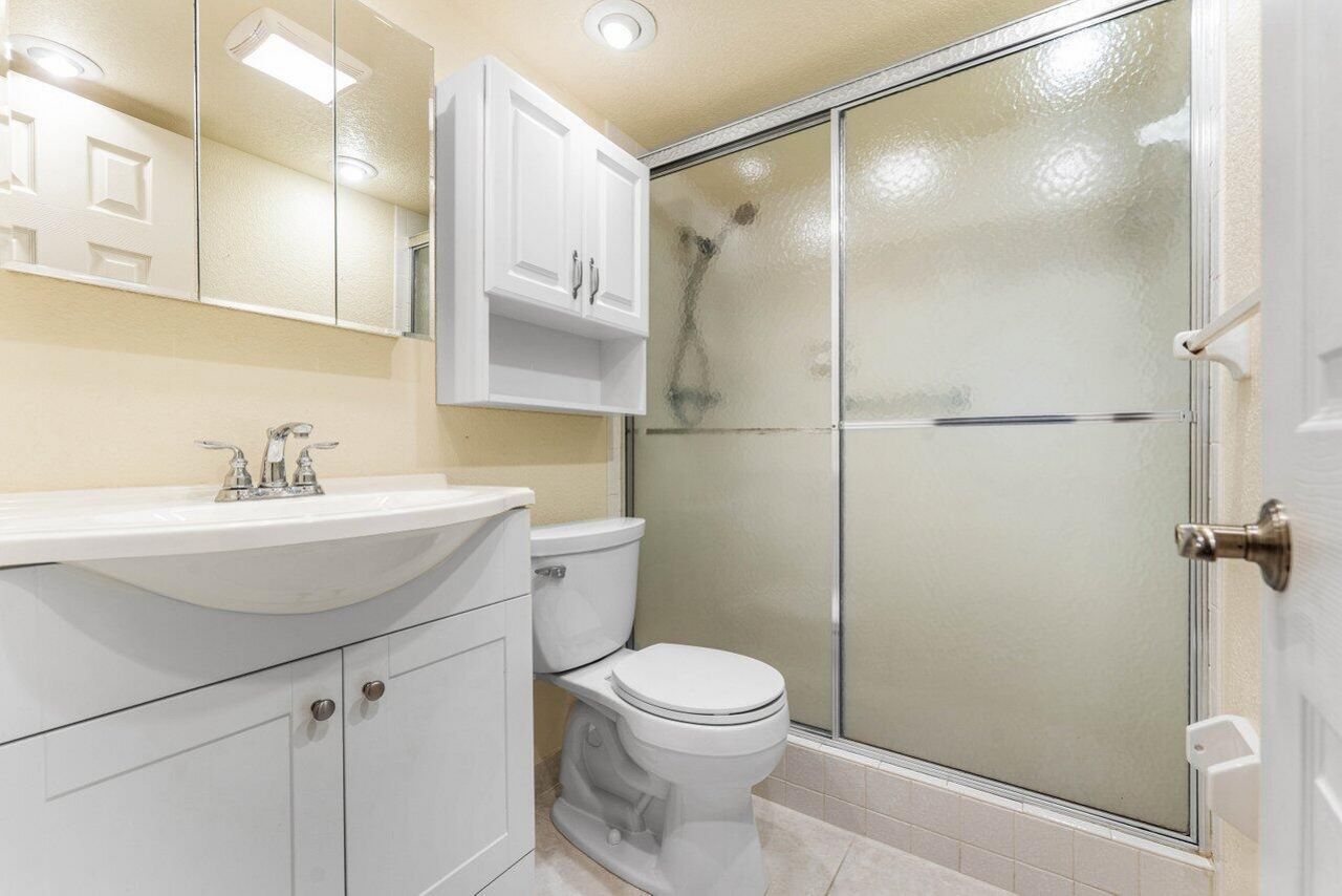 2004 S Federal Highway, Unit 309, Boynton Beach, FL 33435 Photo