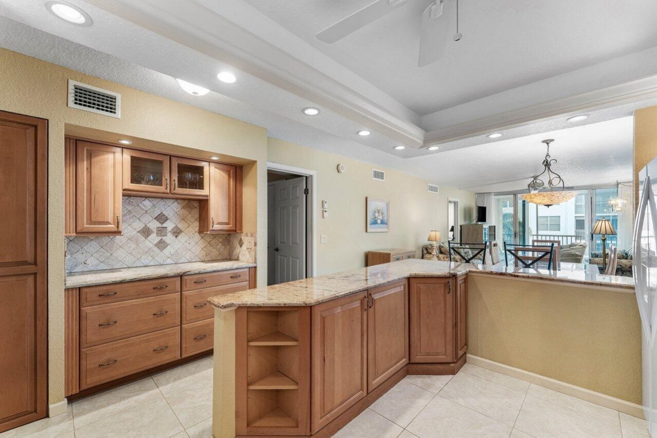 2004 S Federal Highway, Unit 309, Boynton Beach, FL 33435 Photo