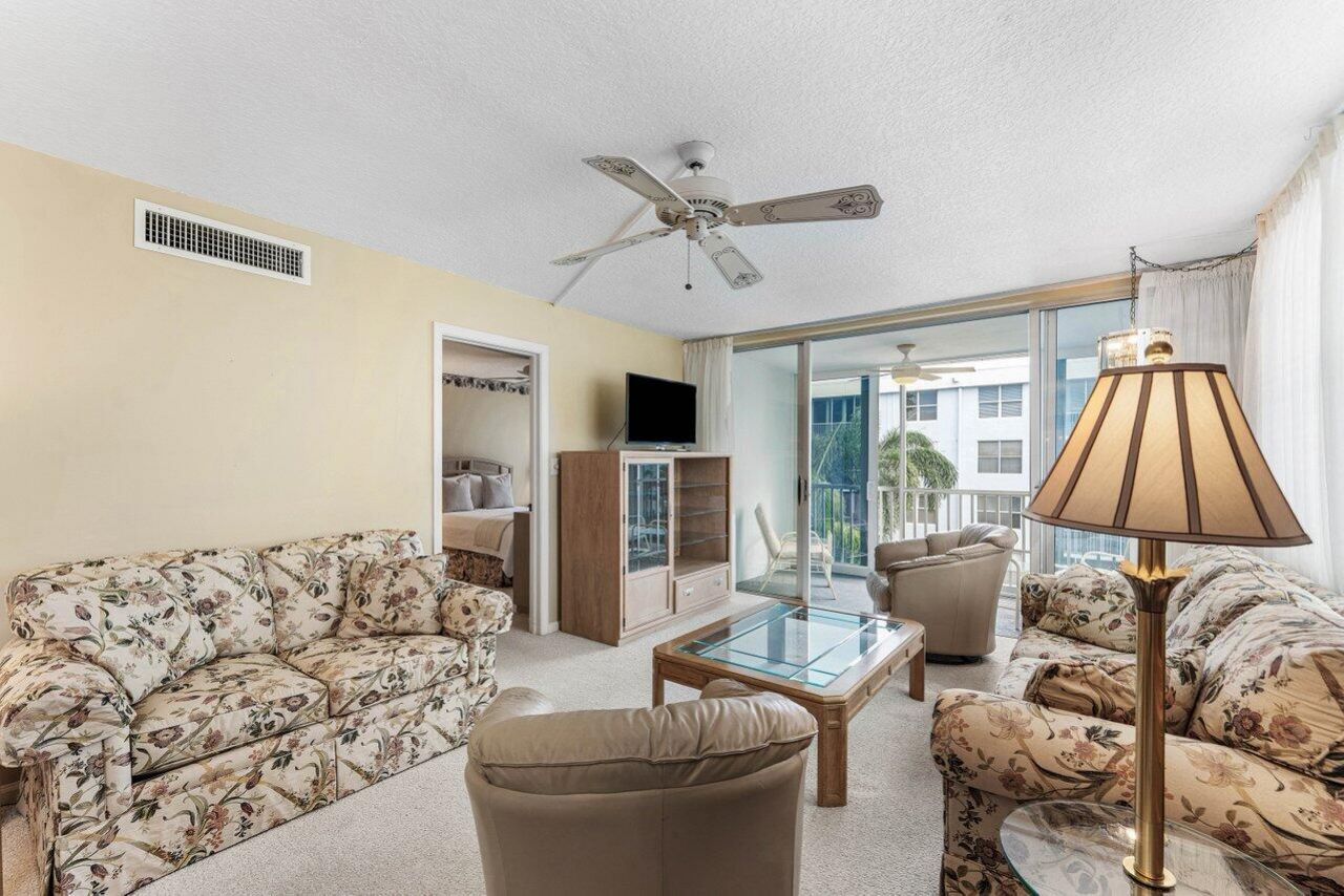 2004 S Federal Highway, Unit 309, Boynton Beach, FL 33435 Photo
