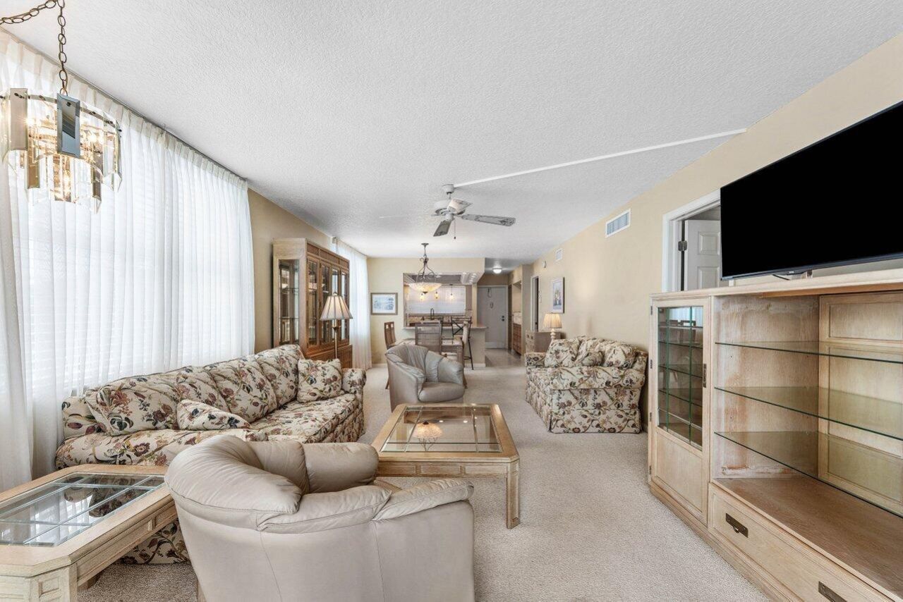 2004 S Federal Highway, Unit 309, Boynton Beach, FL 33435 Photo
