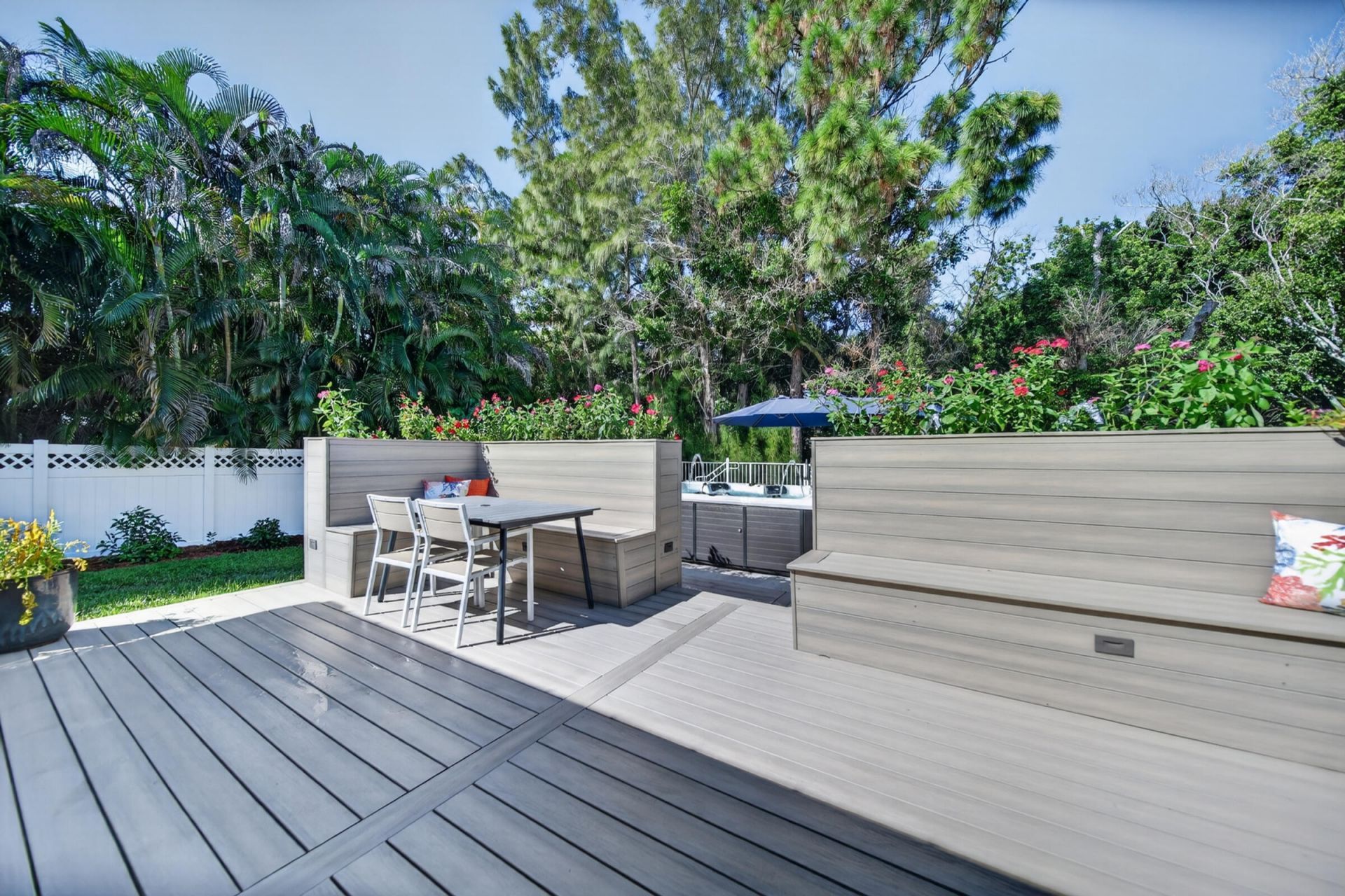 2718 NW Florida Avenue, Stuart, FL 34994 Photo