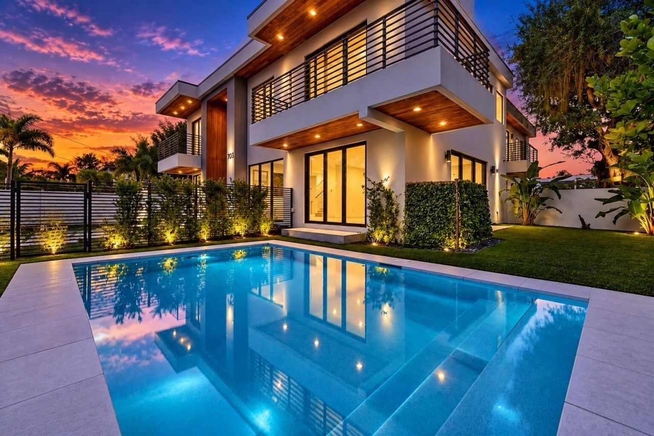 705 SW 8th Terrace, Fort Lauderdale, FL 33315 Photo
