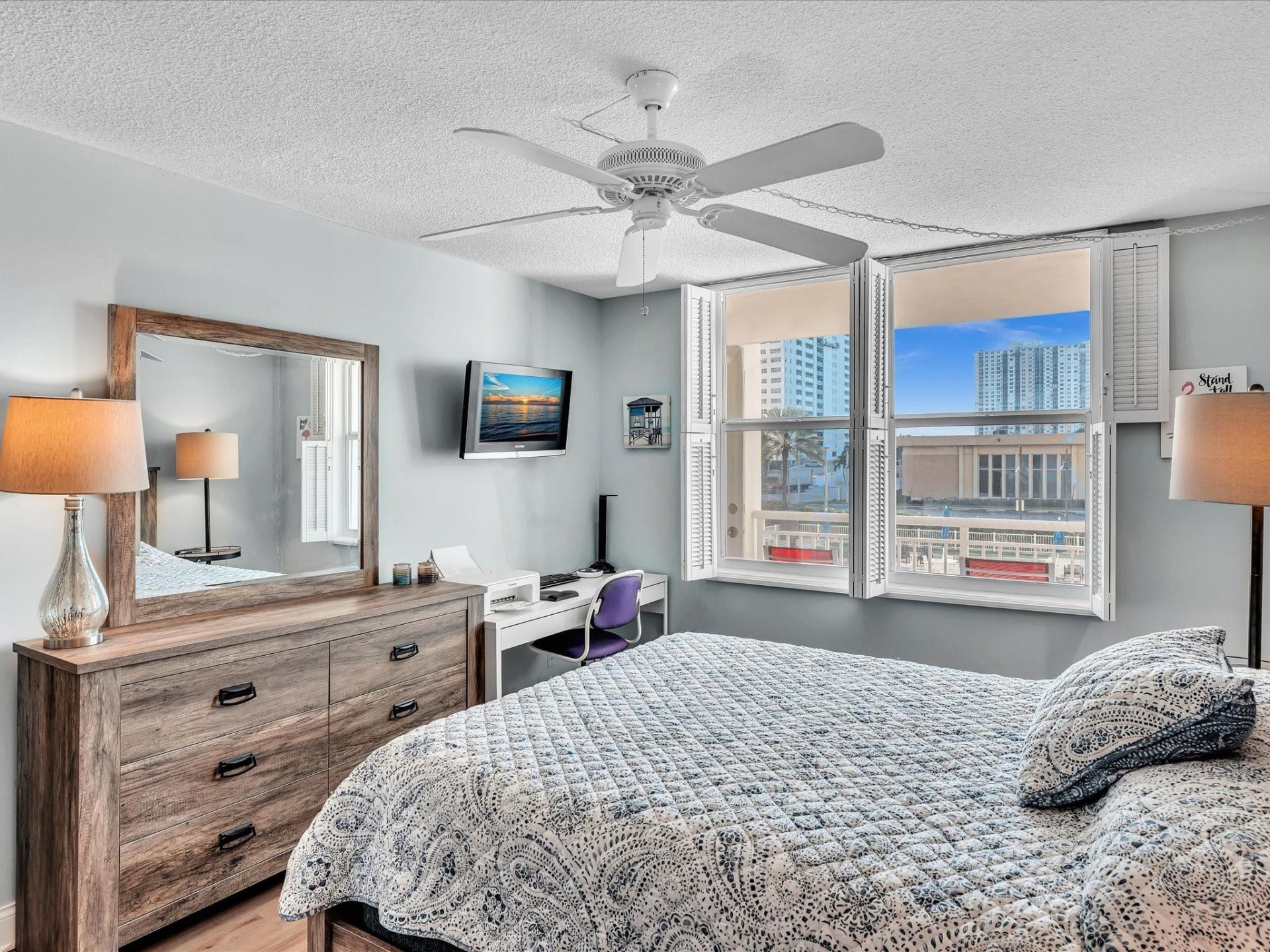 201 N Ocean Boulevard, Unit 202, Pompano Beach, FL 33062 Photo