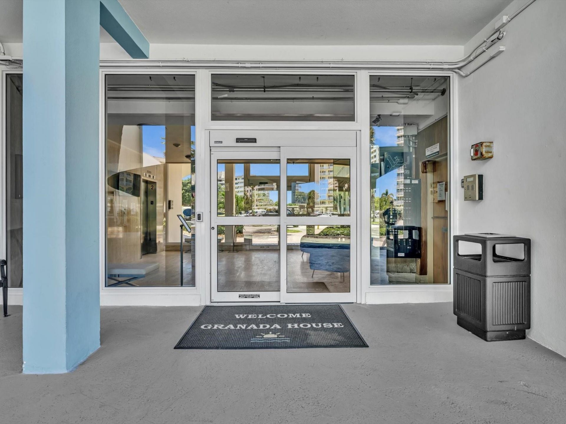 201 N Ocean Boulevard, Unit 202, Pompano Beach, FL 33062 Photo