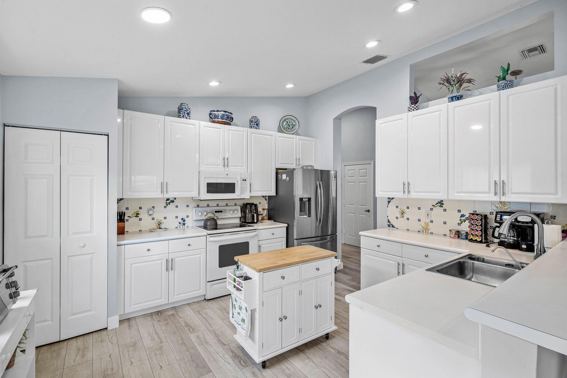 7182 Haviland Circle, Boynton Beach, FL 33437 Photo