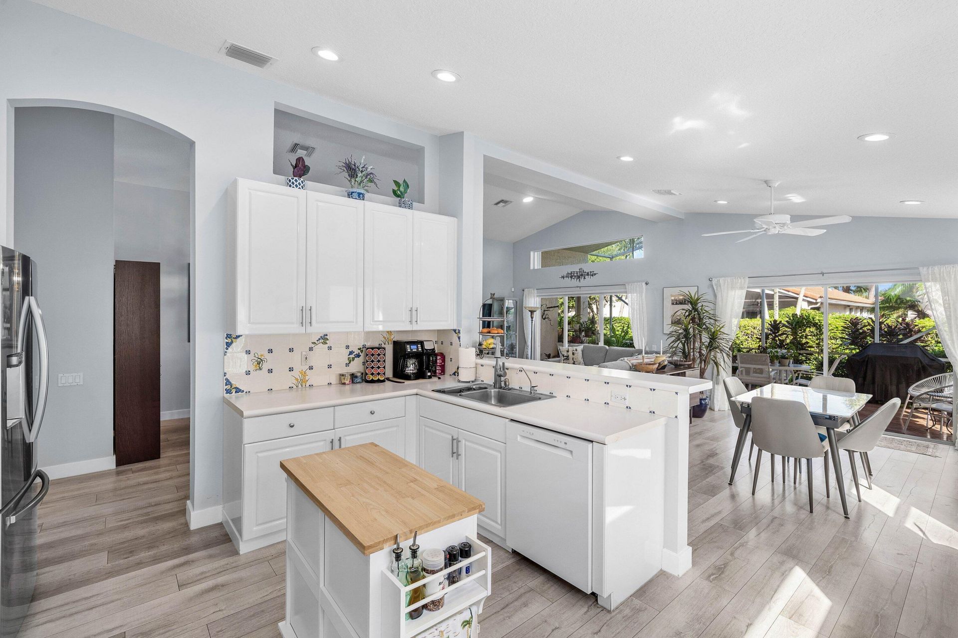 7182 Haviland Circle, Boynton Beach, FL 33437 Photo
