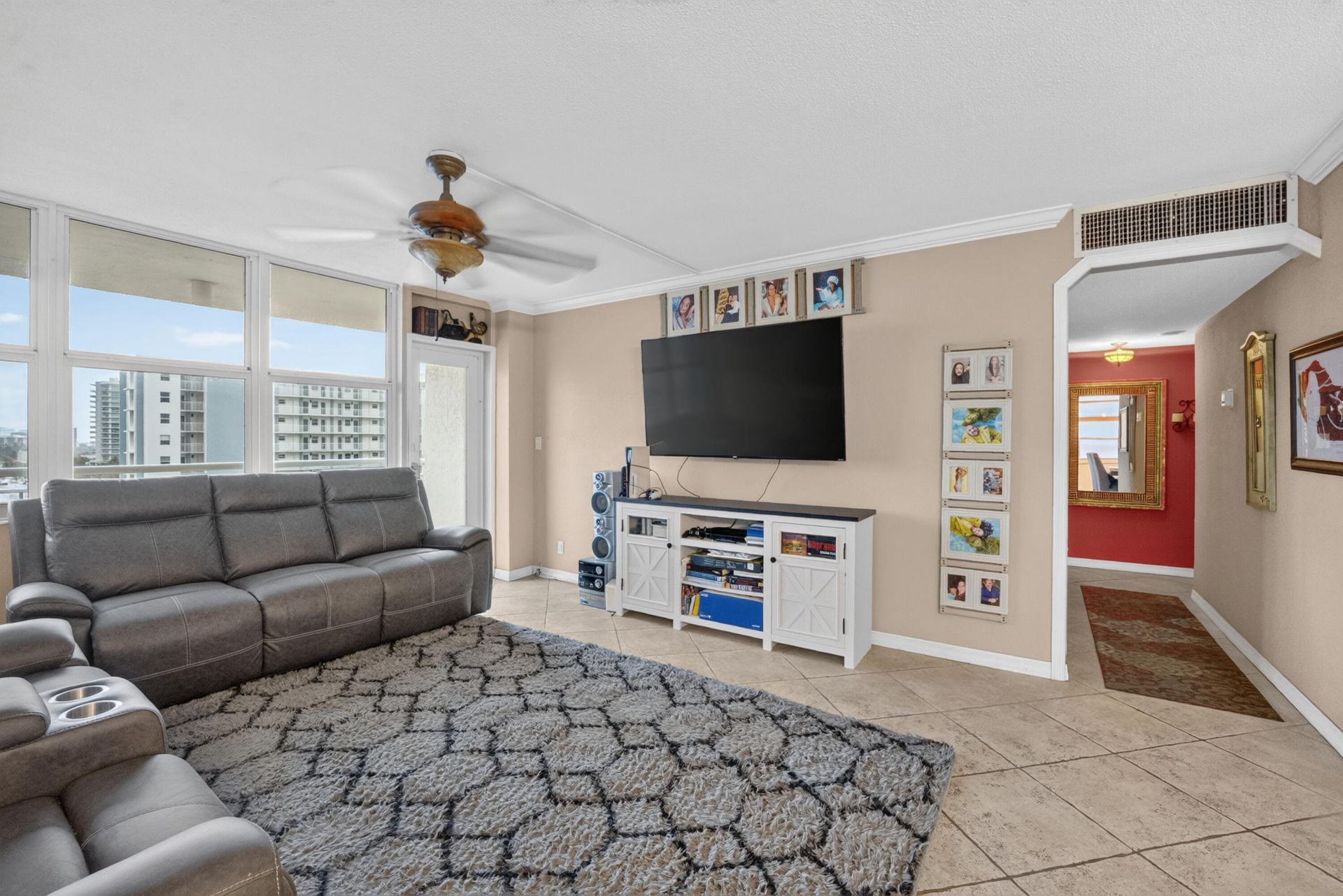 301 N Ocean Boulevard, Unit 1006, Pompano Beach, FL 33062 Photo