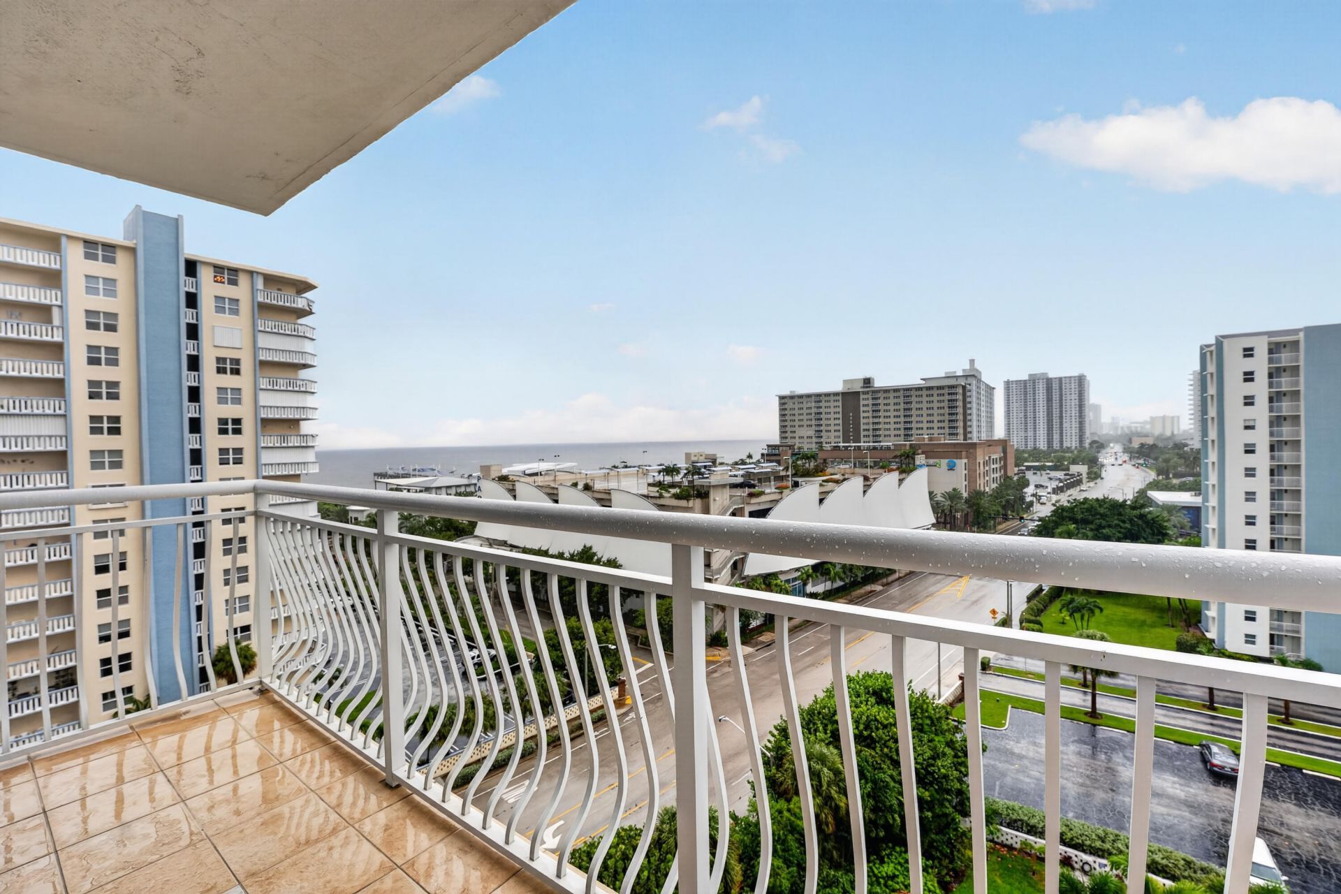 301 N Ocean Boulevard, Unit 1006, Pompano Beach, FL 33062 Photo