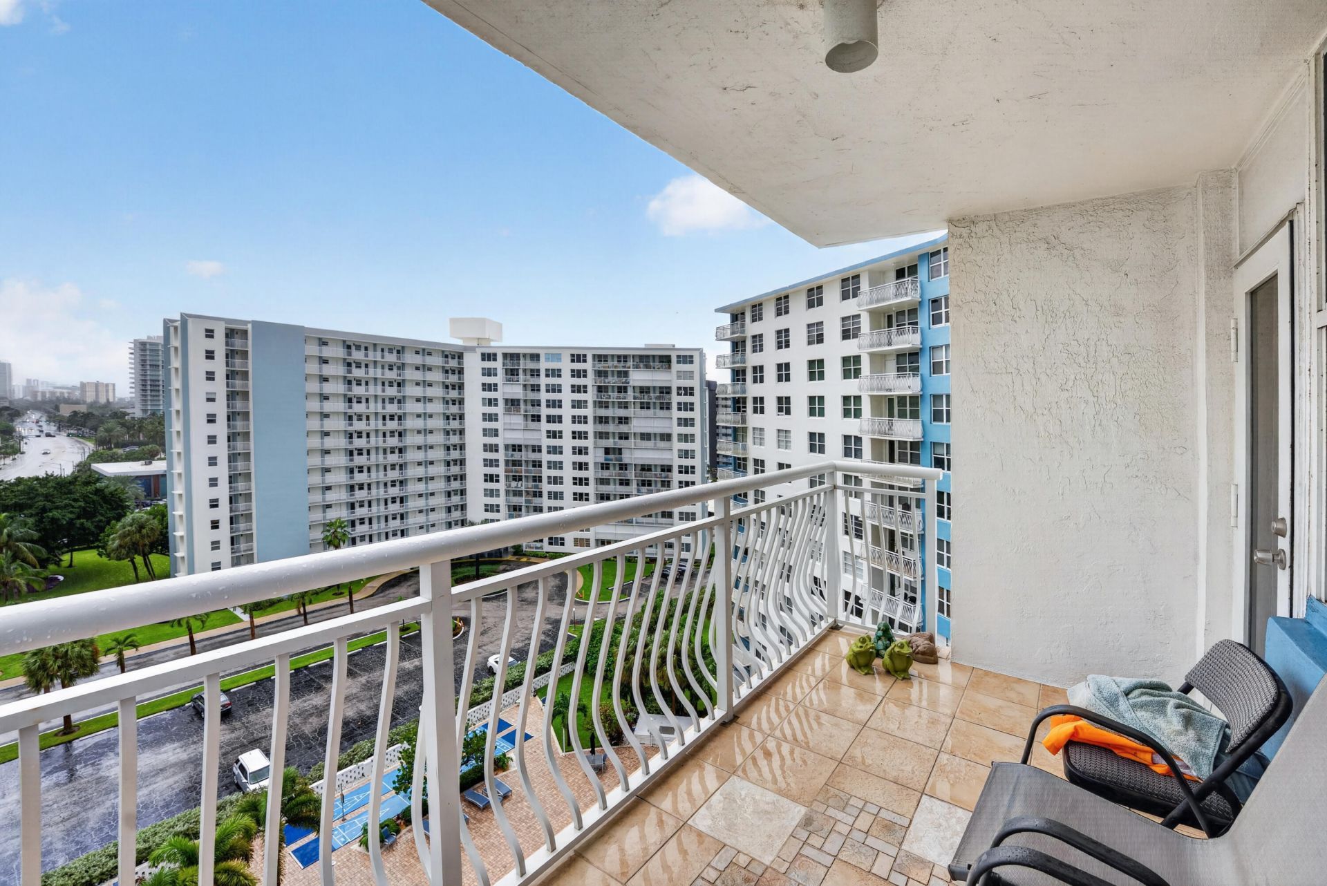 301 N Ocean Boulevard, Unit 1006, Pompano Beach, FL 33062 Photo