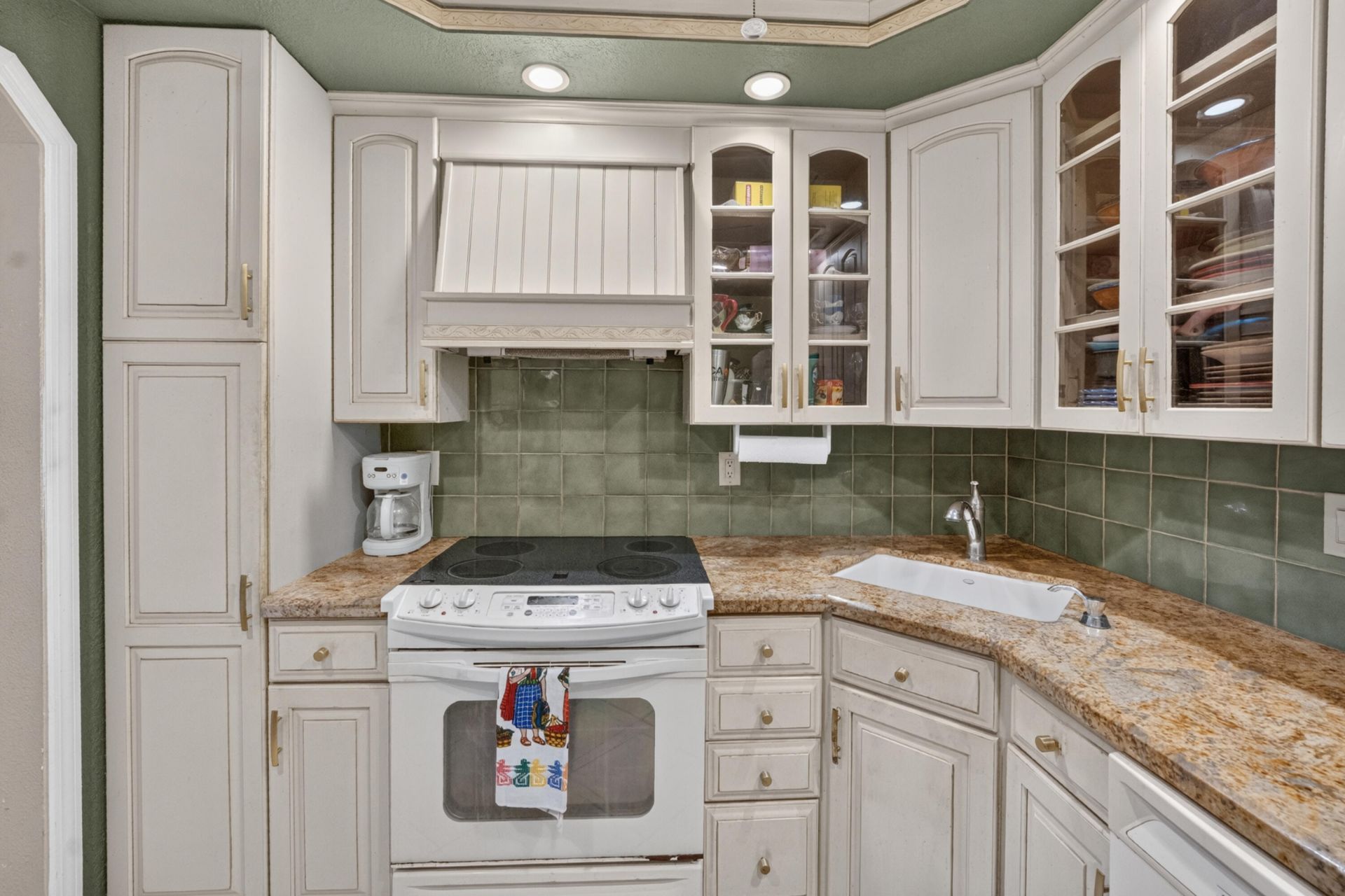 301 N Ocean Boulevard, Unit 1006, Pompano Beach, FL 33062 Photo