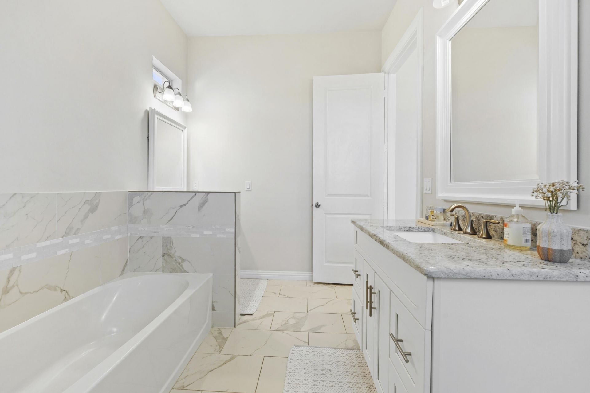 962 SW 27th Street, Palm City, FL 34990 Photo