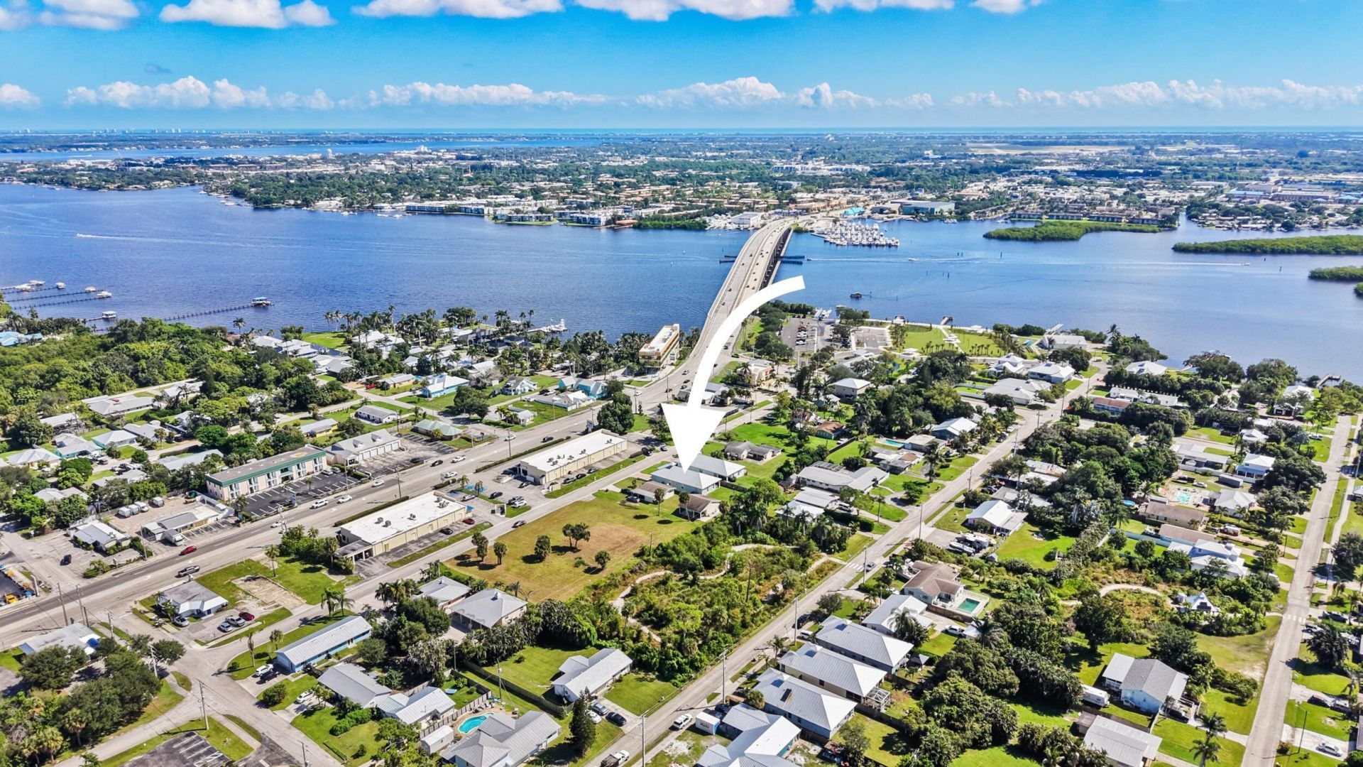 962 SW 27th Street, Palm City, FL 34990 Photo