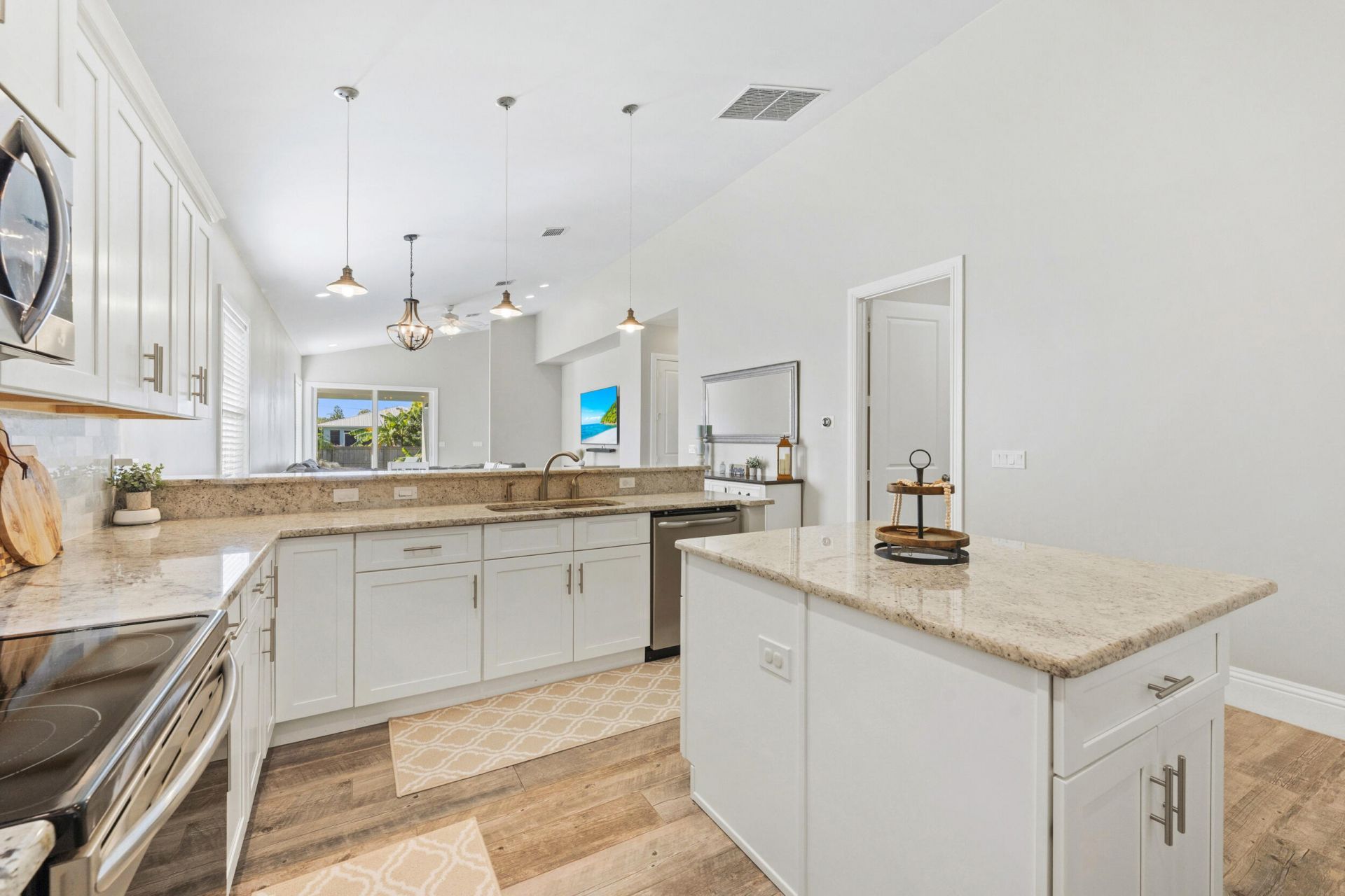 962 SW 27th Street, Palm City, FL 34990 Photo