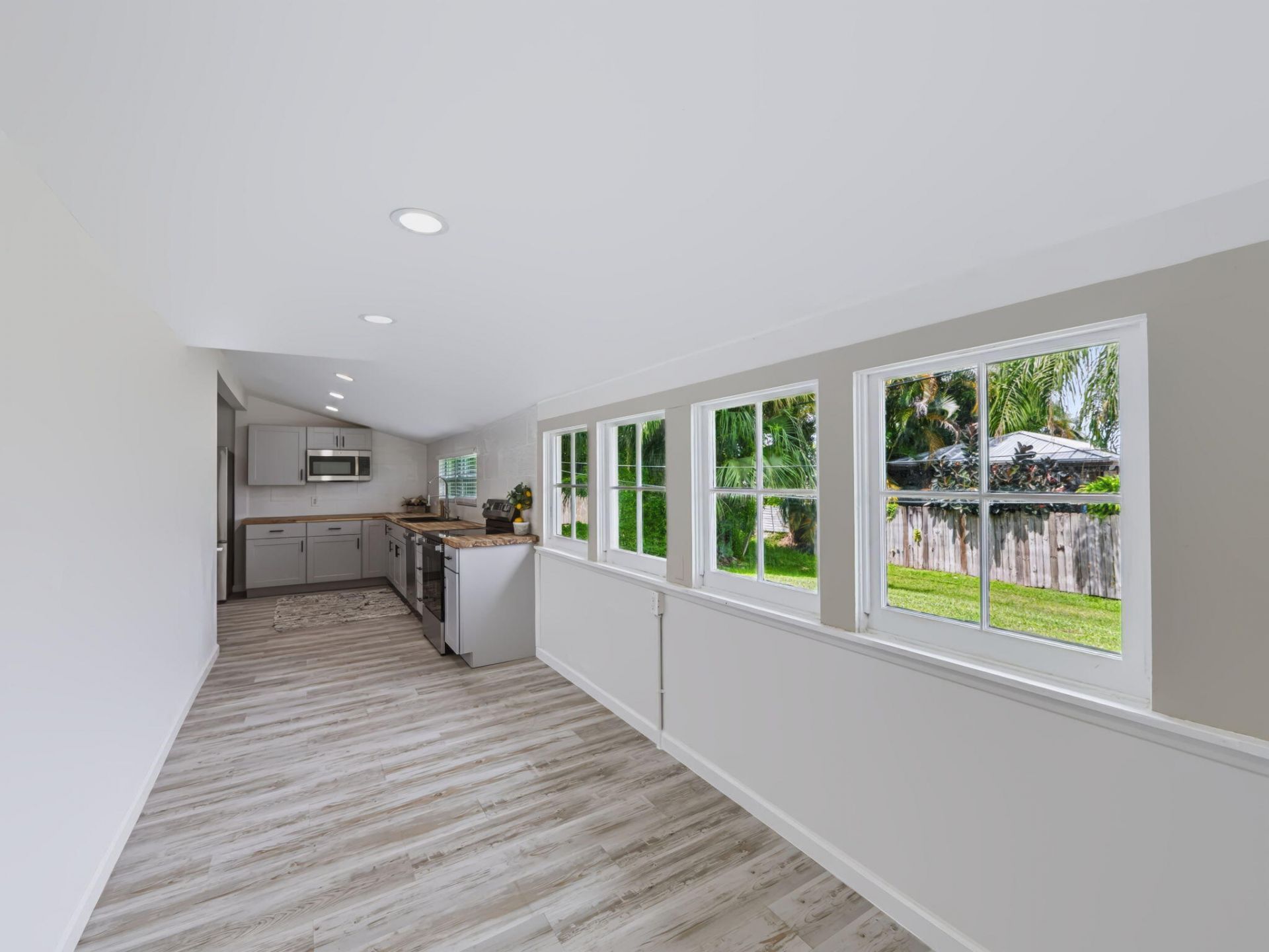1566 NW 9th Avenue, Stuart, FL 34994 Photo