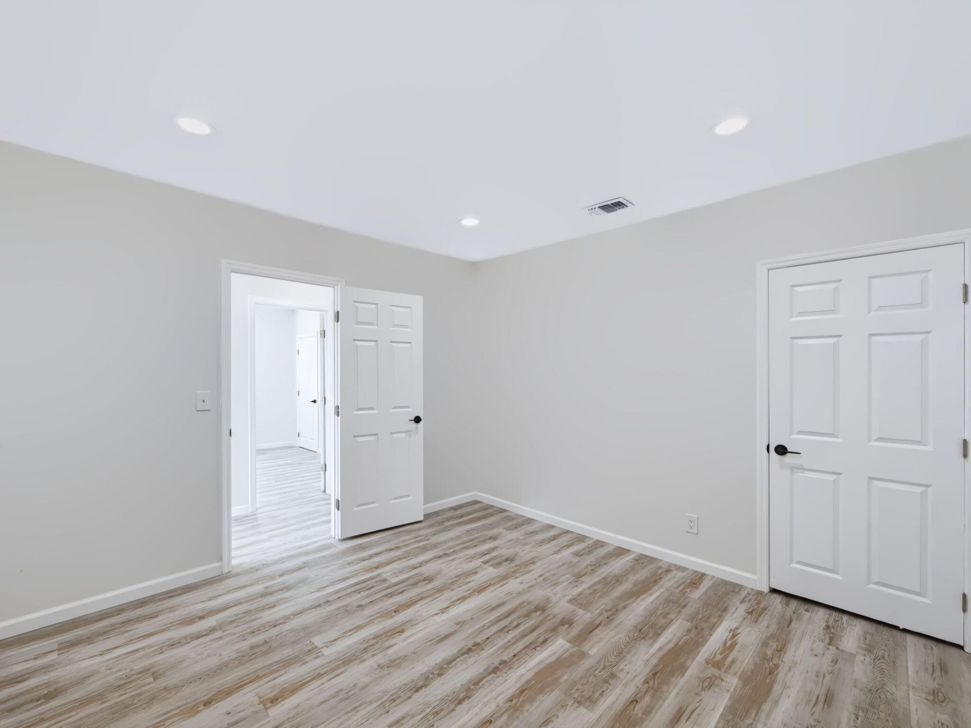 1566 NW 9th Avenue, Stuart, FL 34994 Photo
