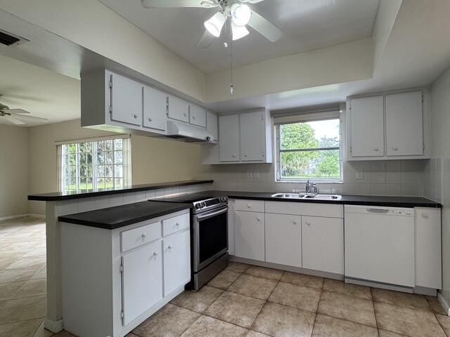 8306 NW 74th Terrace, Tamarac, FL 33321 Photo