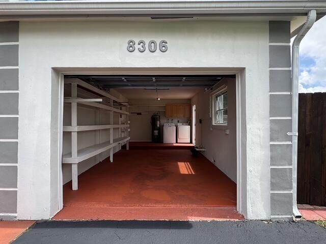 8306 NW 74th Terrace, Tamarac, FL 33321 Photo