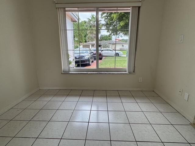 8306 NW 74th Terrace, Tamarac, FL 33321 Photo
