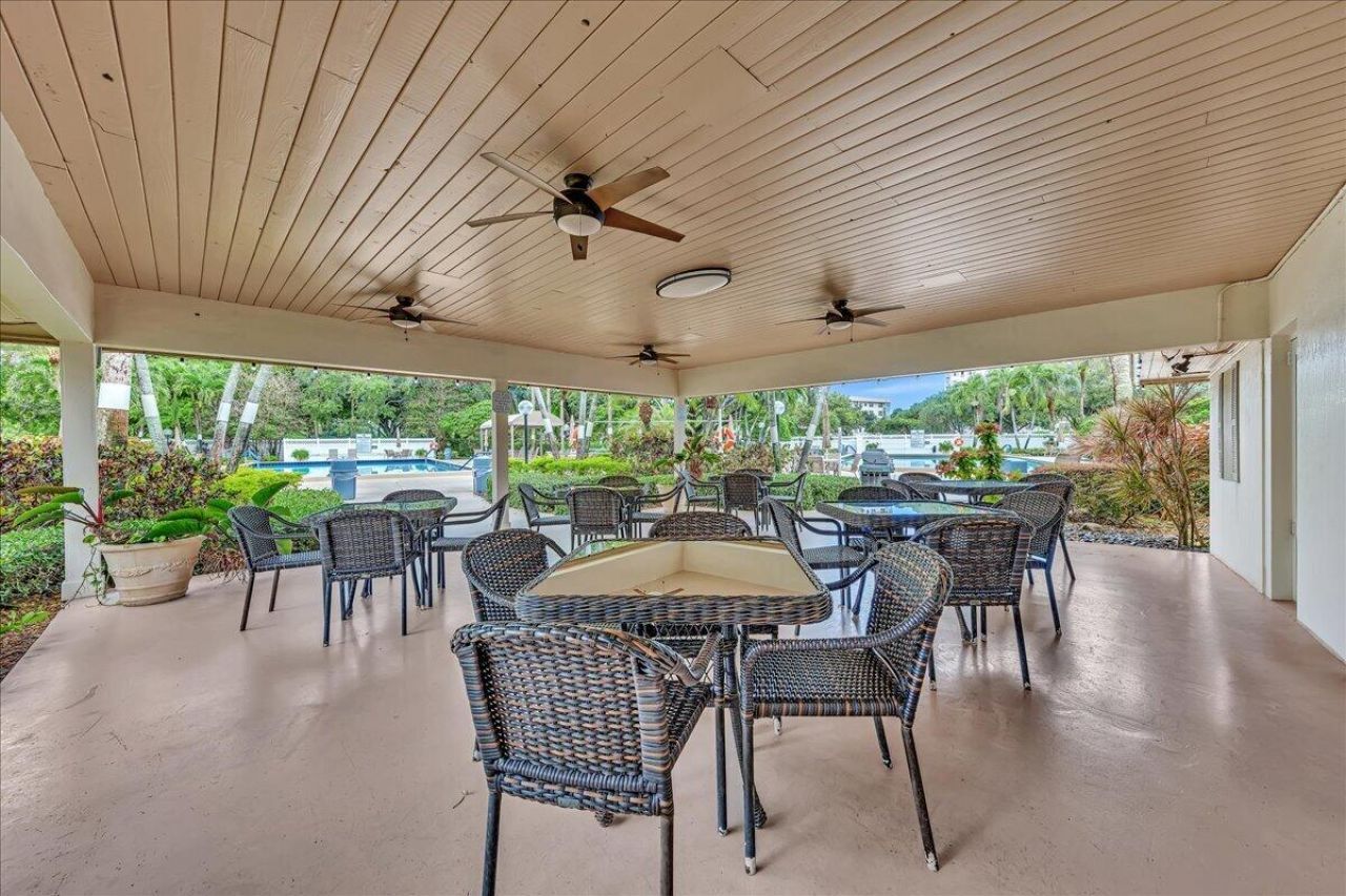 3505 Oaks Way, Unit 109, Pompano Beach, FL 33069 Photo