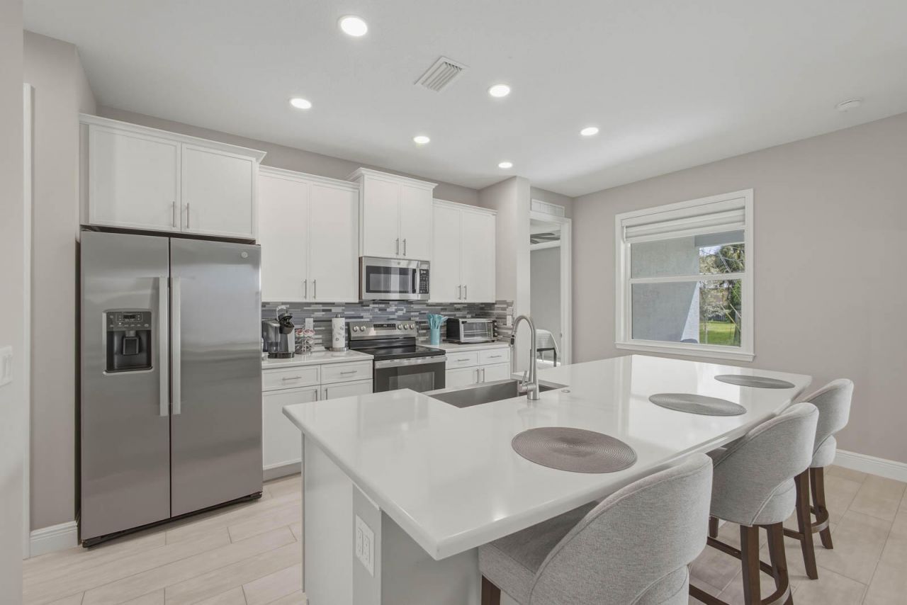 1946 SW Leafy Road, Port Saint Lucie, FL 34953 Photo