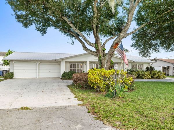 3324 Sunrise Boulevard, Fort Pierce, FL 34982