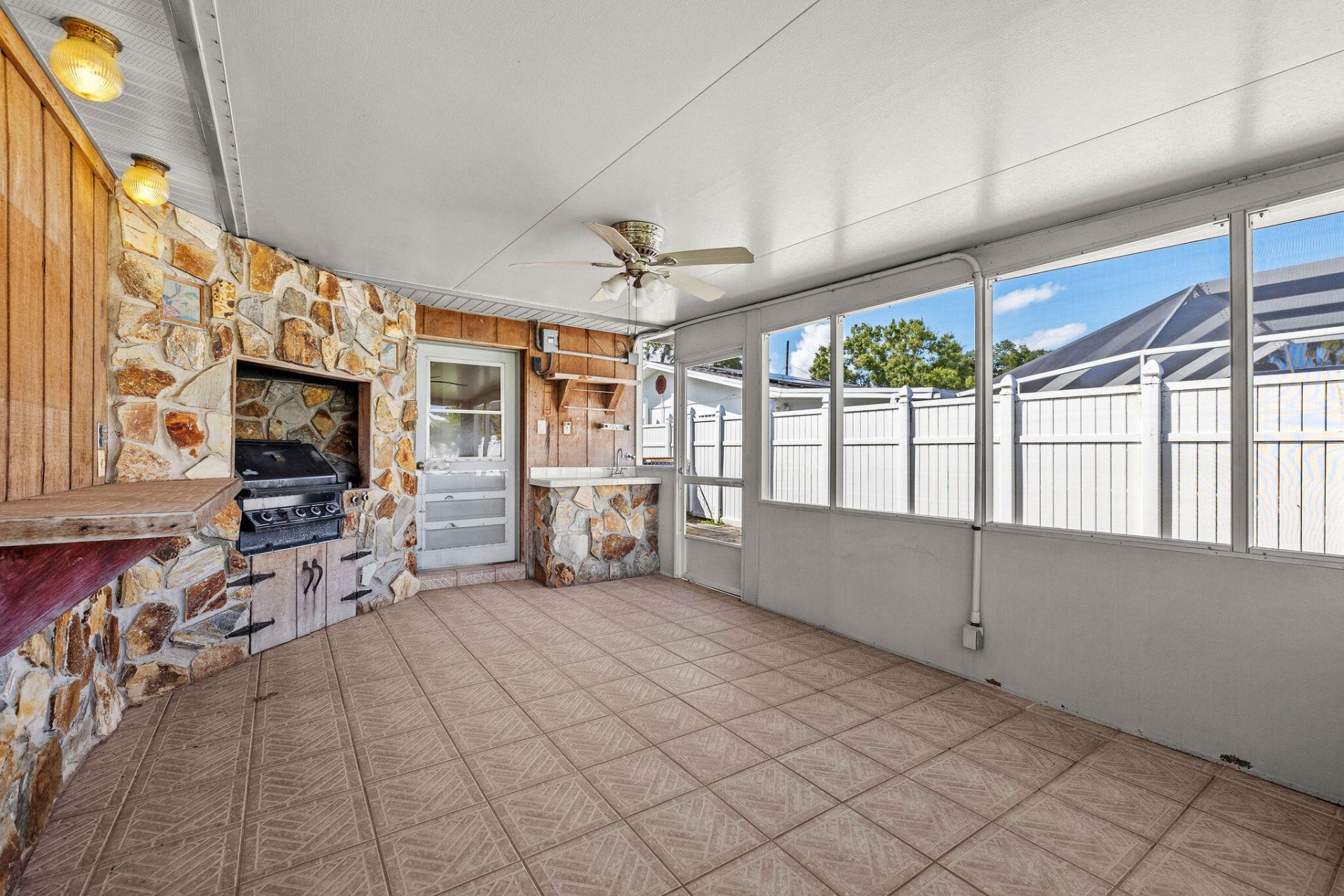 3324 Sunrise Boulevard, Fort Pierce, FL 34982 Photo