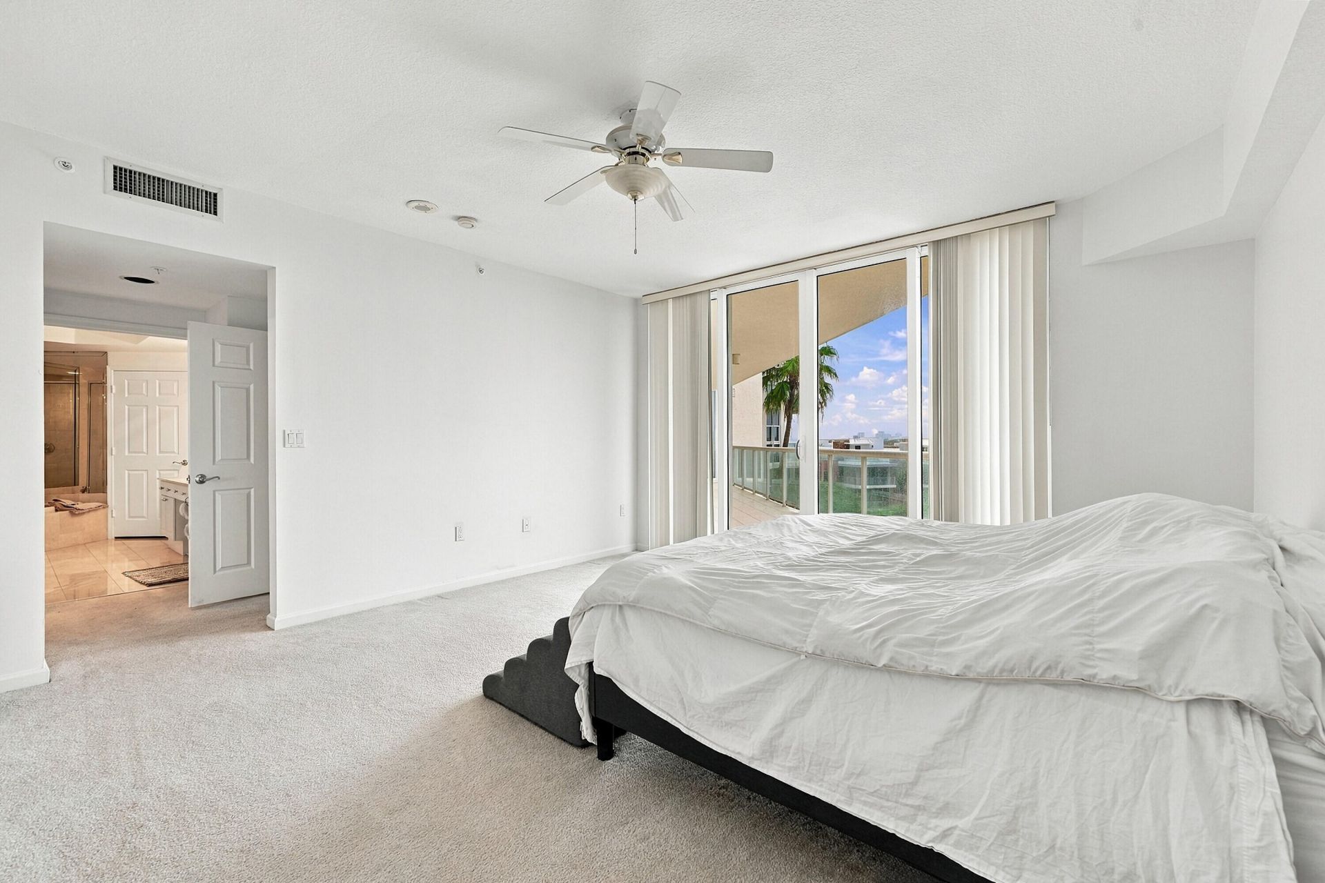 6001 N Ocean Drive, Unit 503, Hollywood, FL 33019 Photo
