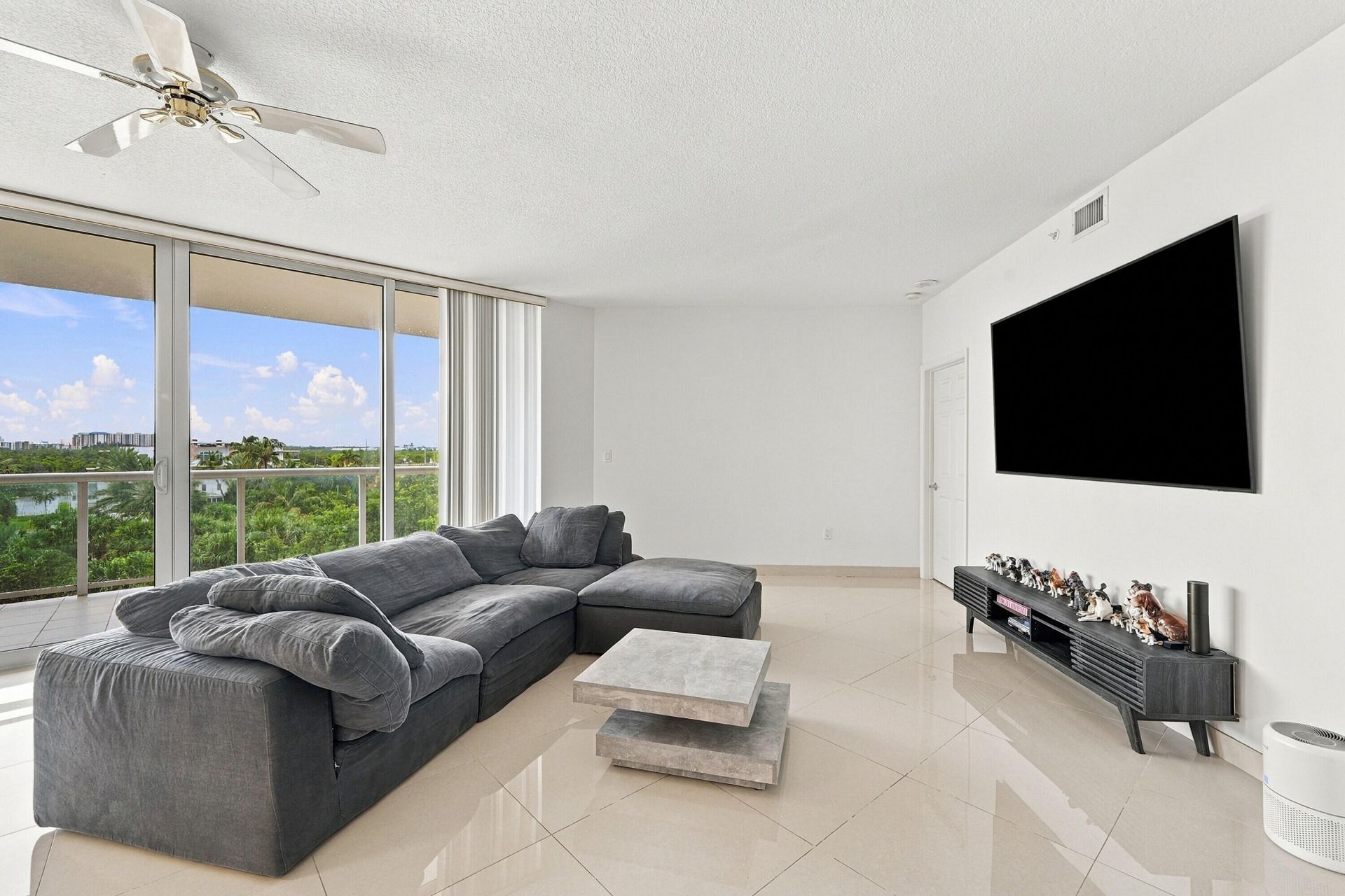 6001 N Ocean Drive, Unit 503, Hollywood, FL 33019 Photo