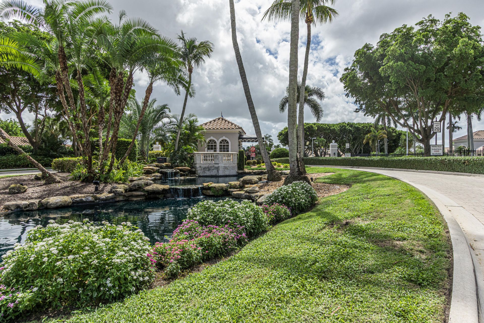 7021 Falls Road E, Boynton Beach, FL 33437 Photo