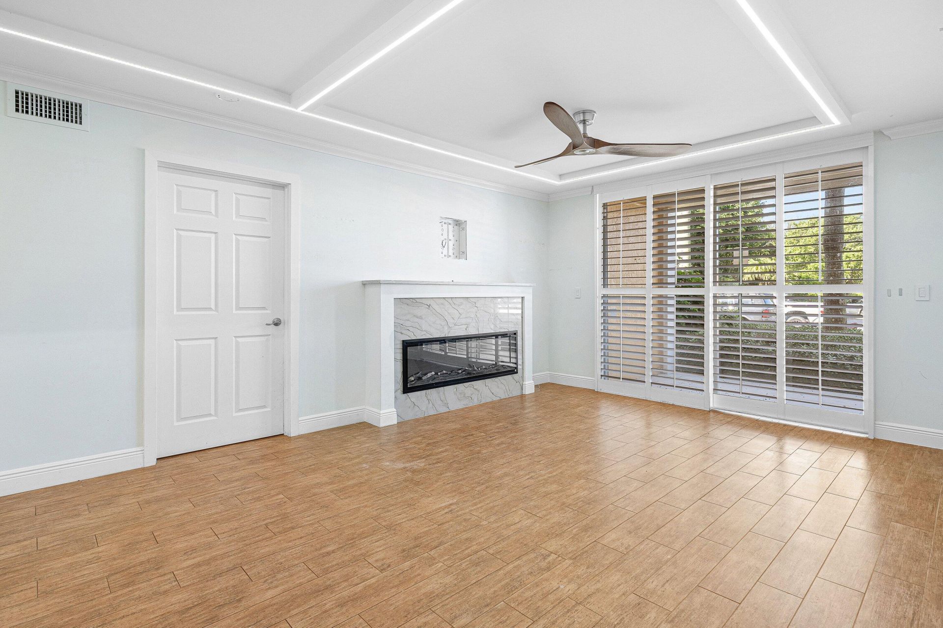 167 Yacht Club Way, Unit 107, Hypoluxo, FL 33462 Photo