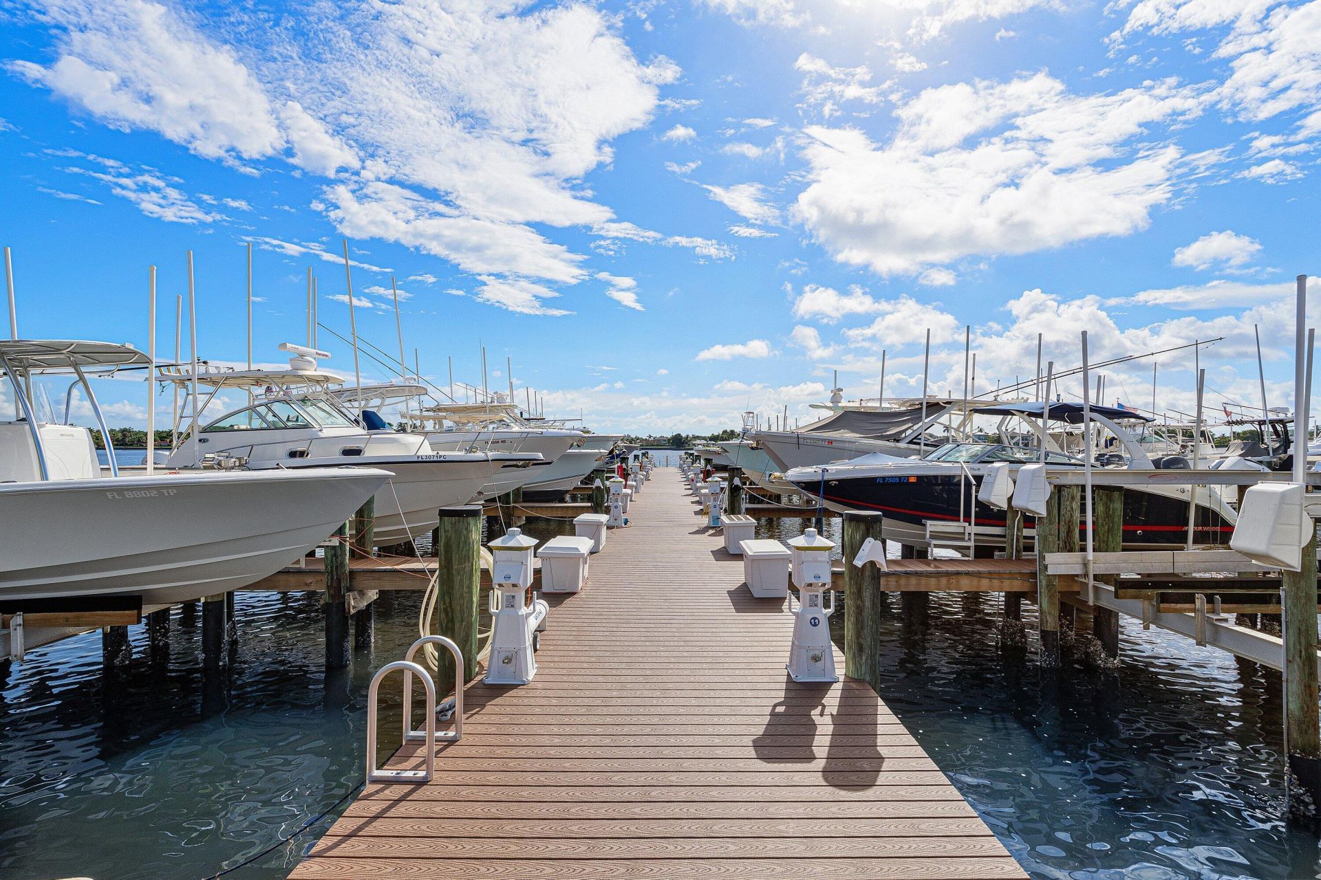 167 Yacht Club Way, Unit 107, Hypoluxo, FL 33462 Photo