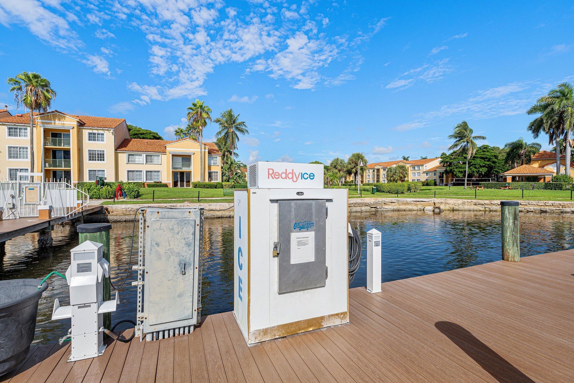 167 Yacht Club Way, Unit 107, Hypoluxo, FL 33462 Photo