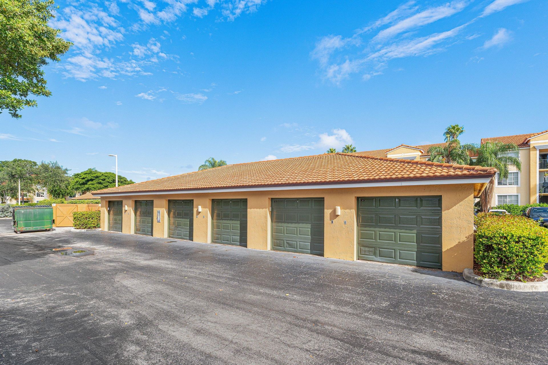 167 Yacht Club Way, Unit 107, Hypoluxo, FL 33462 Photo