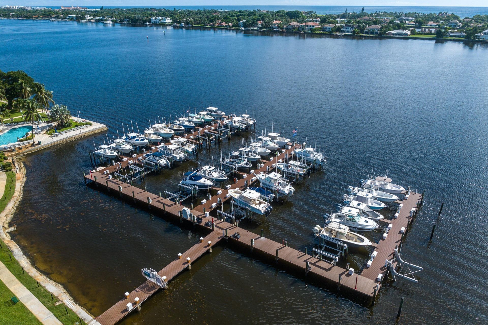 167 Yacht Club Way, Unit 107, Hypoluxo, FL 33462 Photo
