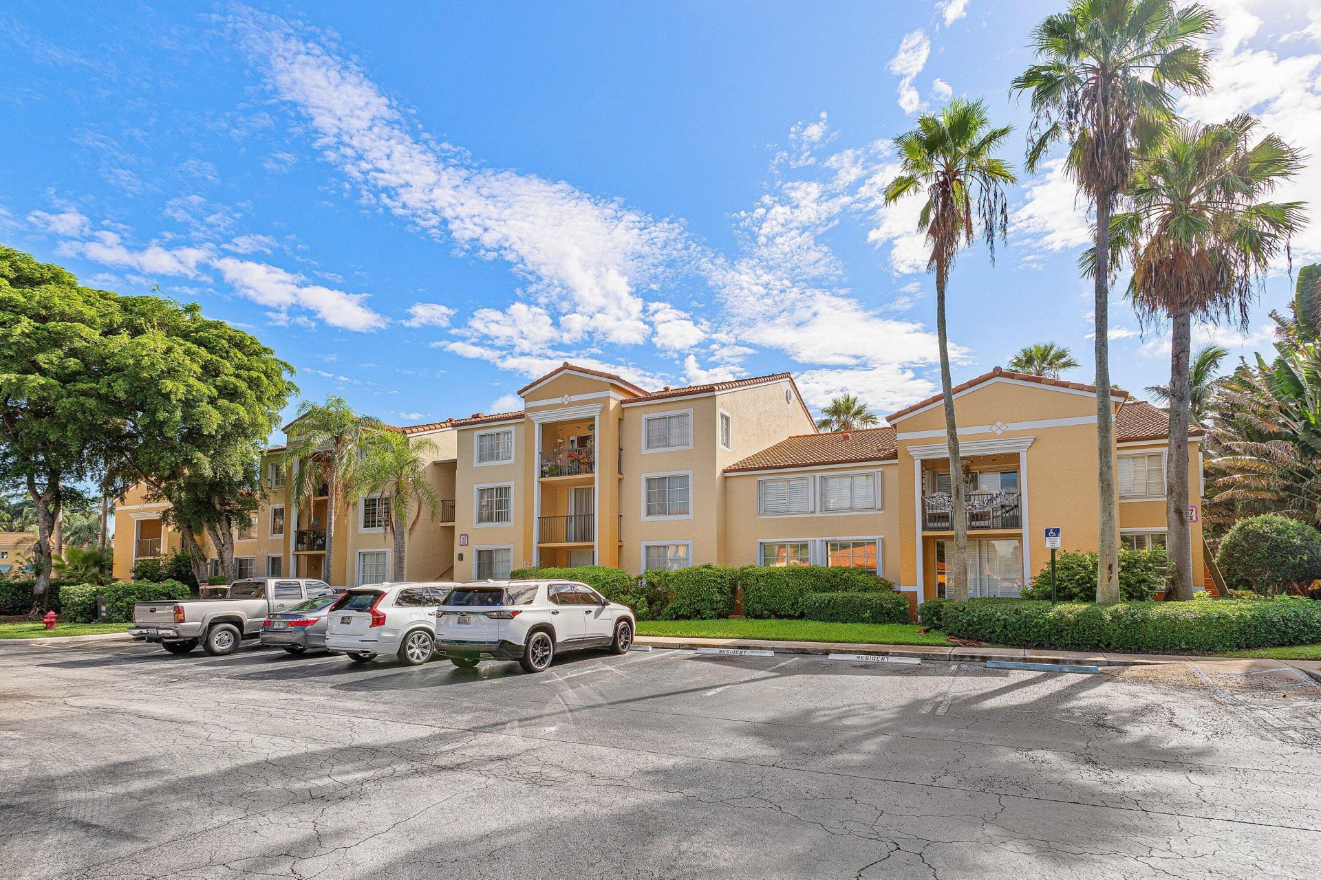 167 Yacht Club Way, Unit 107, Hypoluxo, FL 33462 Photo