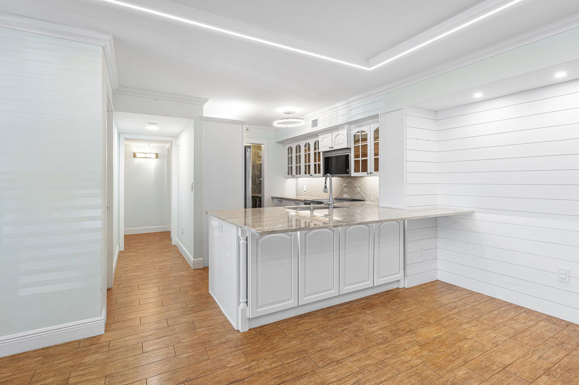 167 Yacht Club Way, Unit 107, Hypoluxo, FL 33462 Photo