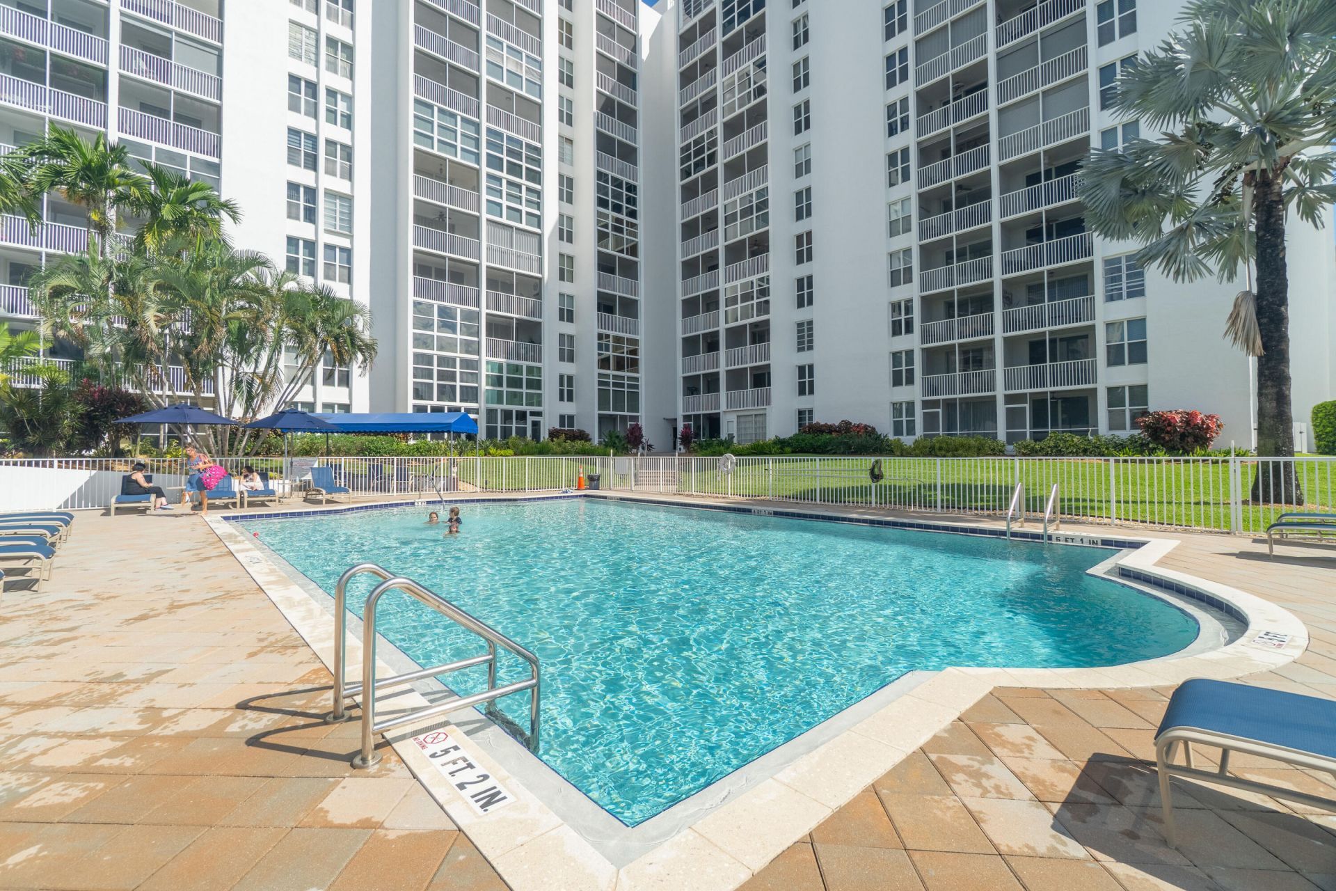 1391 S Ocean Boulevard, Unit 805, Pompano Beach, FL 33062 Photo