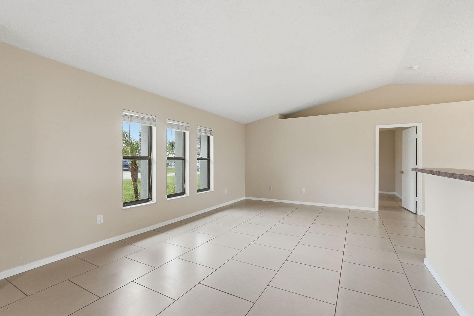 682 SW Jacoby Avenue, Port Saint Lucie, FL 34953 Photo